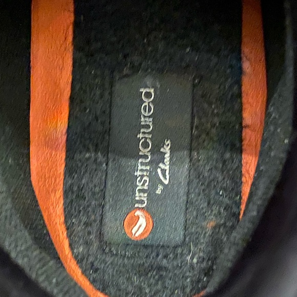 Clarks “Unstructured” Black Leather Size 7.5 Pre-Owned Very Good Condition! - Picture 9 of 9